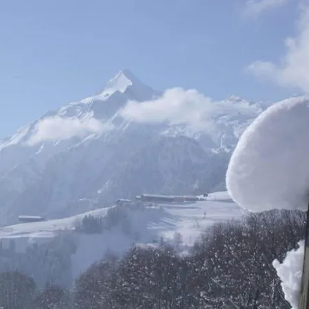 Prázdninový dům Sunny Alpine By The Slopes *