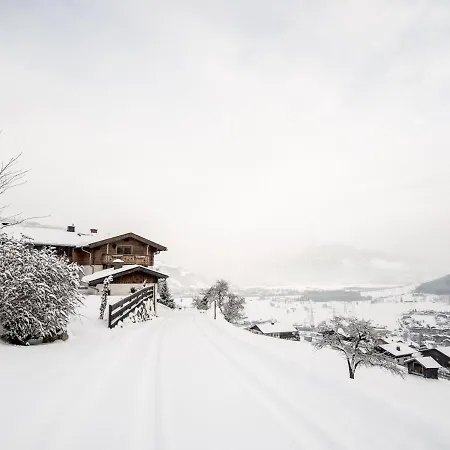 Sunny Alpine By The Slopes Prázdninový dům
