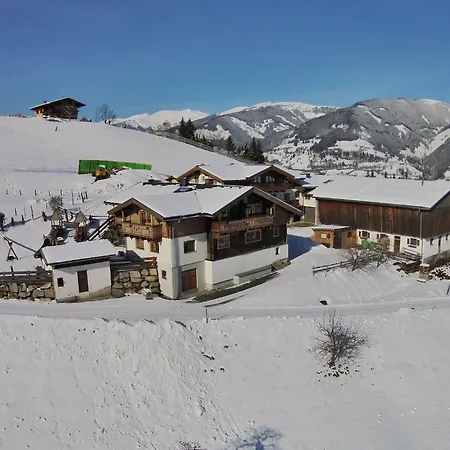 Sunny Alpine By The Slopes * Kaprun