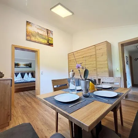 Prázdninový dům Sunny Alpine By The Slopes