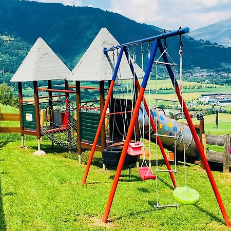 Sunny Alpine By The Slopes Prázdninový dům