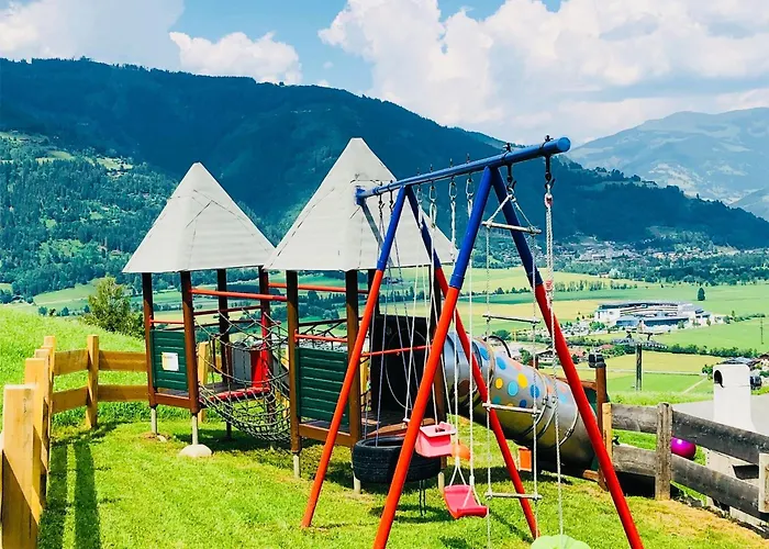 Holiday home Sunny Alpine Apartment By The Slopes *